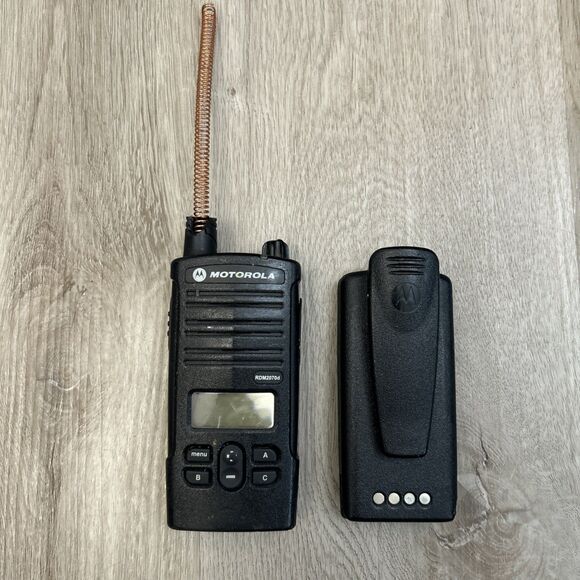Motorola RDX RDM2070d 7Ch 2W VHF MURS Walkie Talkie Two Way Radio Untested w/Bat - Picture 1 of 11